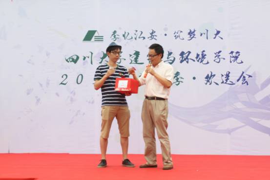 成人影视片