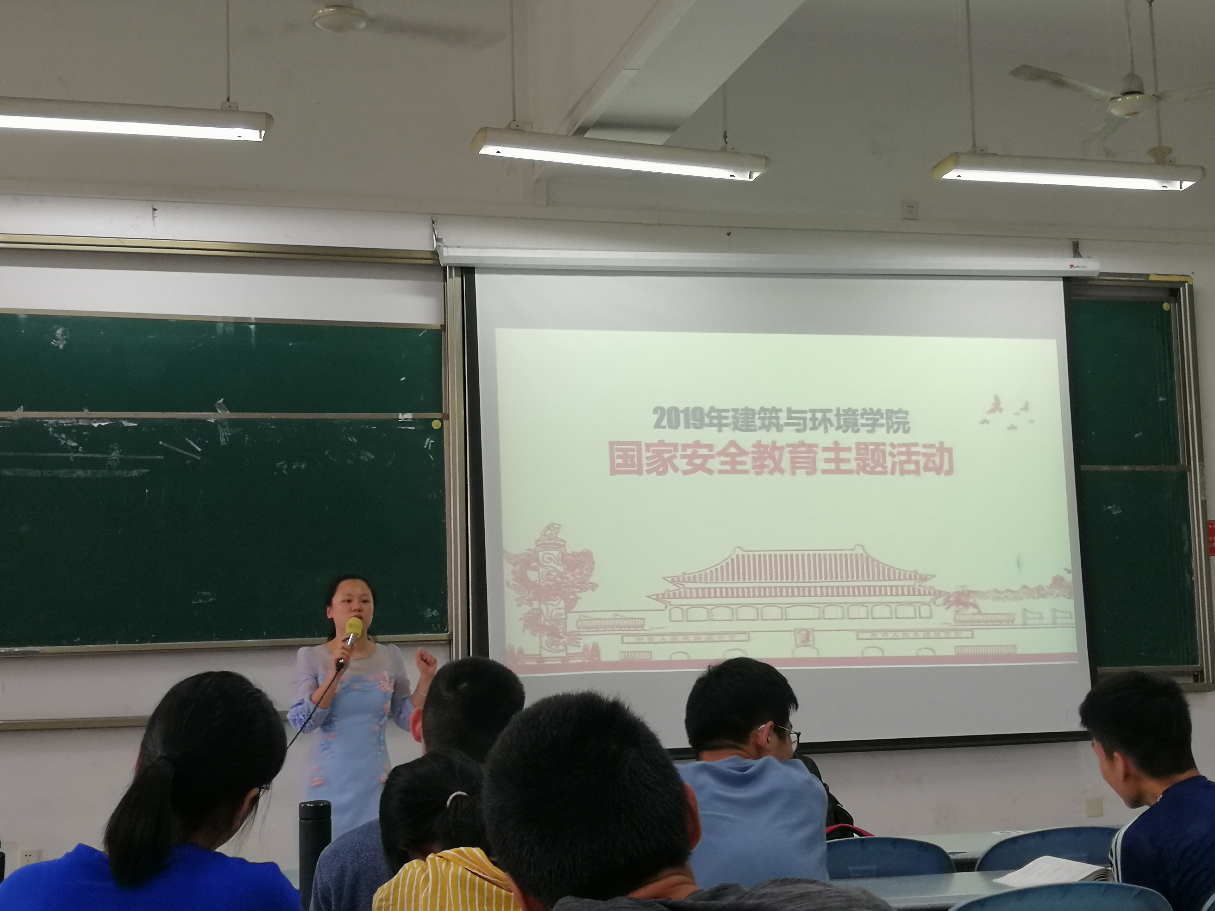 成人影视片