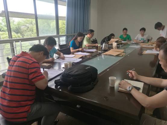 成人影视片