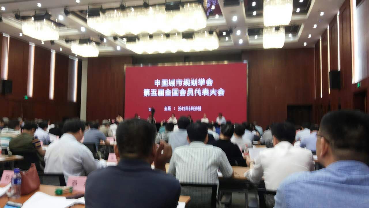 成人影视片