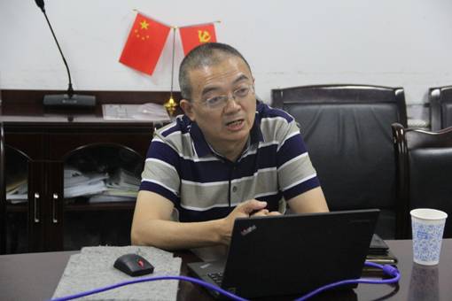 成人影视片
