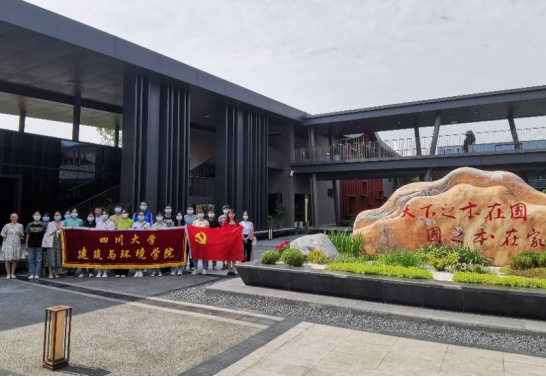 成人影视片