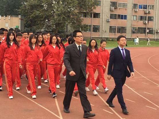 成人影视片